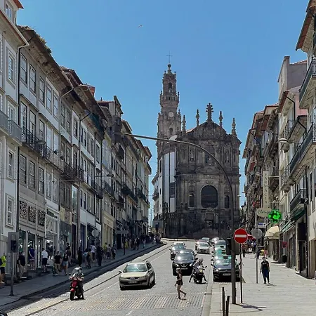 Sunny Terrace Facing Clerigos Tower * Porto