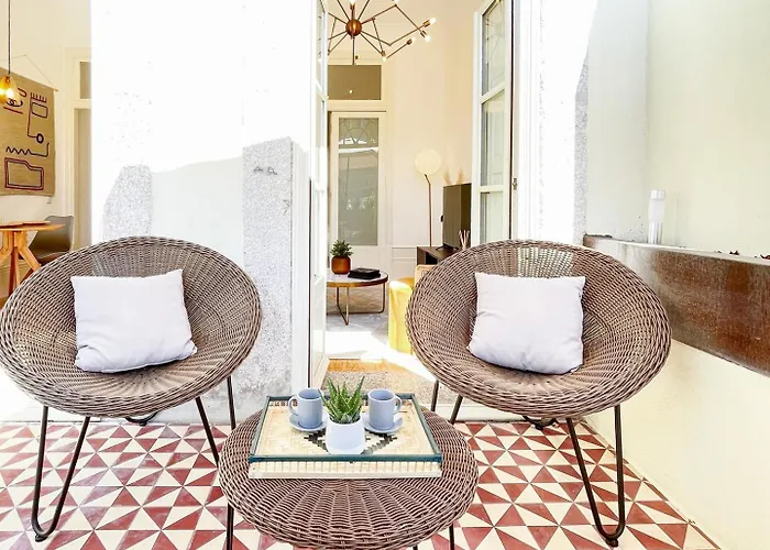 Sunny Terrace Facing Clerigos Tower *