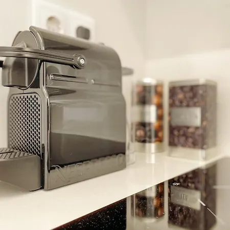 アパート Sunny Terrace Facing Clerigos Tower