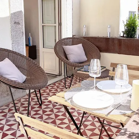 Apartment Sunny Terrace Facing Clerigos Tower Porto