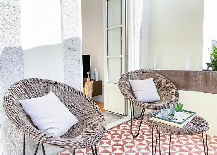 Sunny Terrace Facing Clerigos Tower Apartman *