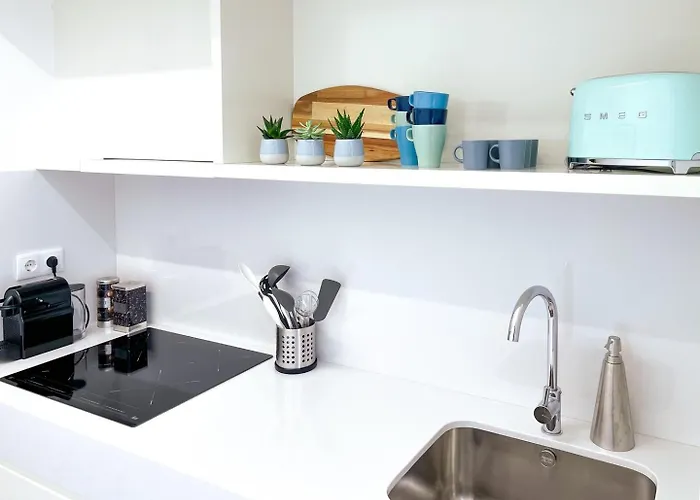 Sunny Terrace Facing Clerigos Tower Apartman