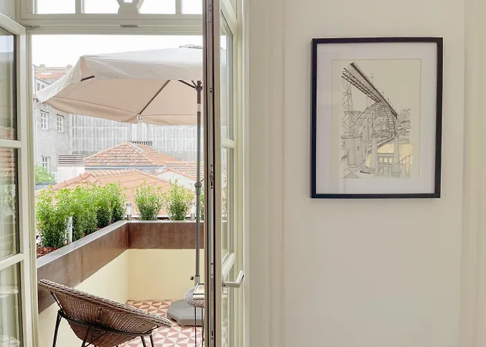 Sunny Terrace Facing Clerigos Tower Apartman *