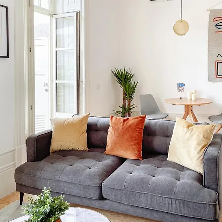 Sunny Terrace Facing Clerigos Tower Apartment